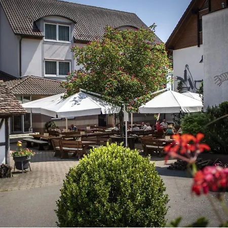 普隆德菲磨坊乡村酒店 4* 纳戈尔德