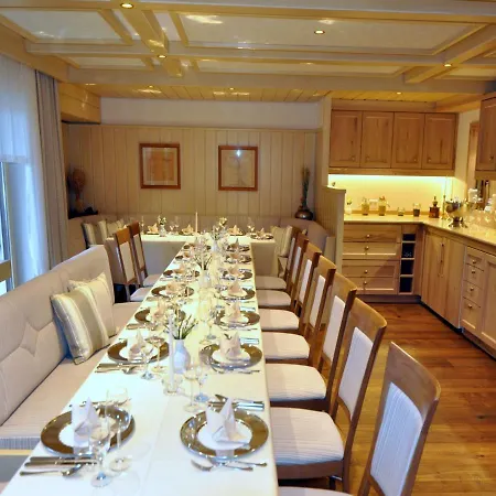 Hotel Pfrondorfer Mühle 4*