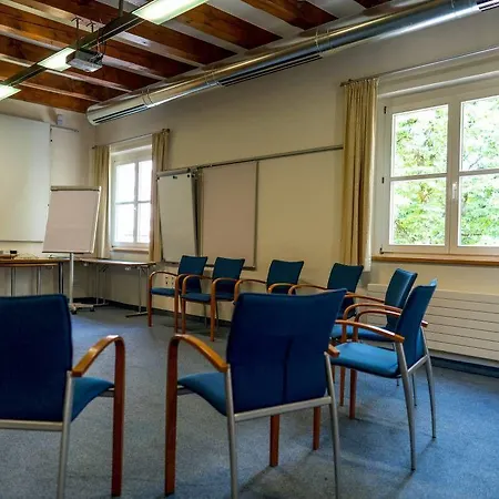 普隆德菲磨坊乡村酒店 4* 纳戈尔德