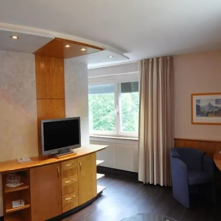 普隆德菲磨坊乡村酒店 酒店 纳戈尔德